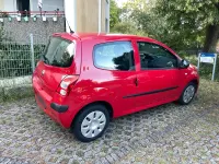 Gebraucht Renault Twingo 60 PS (44 kW) 2009 Rot Kleinwagen