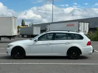 Gebraucht BMW 320 177 PS (130 kW) 2009 Weiß Kombi