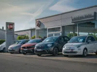 Gebraucht Fiat 500e Red 69 kW (95 PS) 2023 Rot Cabrio