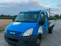 Gebraucht Iveco Daily 145 PS (106 kW) 2008 Blau Limousine