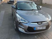 Gebraucht Hyundai Veloster 140 PS (102 kW) 2012 Grau Kleinwagen
