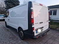 Gebraucht Renault Trafic 95 PS (69 kW) 2017 Weiß Van / Kleinbus