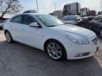 Gebraucht Opel Insignia Sport 160 PS (117 kW) 2011 Weiß Limousine