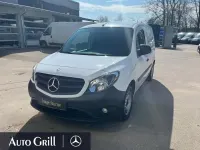 Gebraucht Mercedes Citan 111 110 PS (80 kW) 2019 Arktikweiss Van / Kleinbus