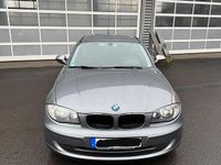 Gebraucht BMW 116 120 PS (88 kW) 2009 Grau Kleinwagen