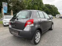 Gebraucht Toyota Yaris Cool 69 PS (50 kW) 2011 Grau Kleinwagen