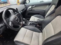 Gebraucht Audi A3 Ambition 125 PS (91 kW) 2011 Schwarz Limousine