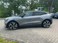 Gebraucht Renault Megane E-Tech Iconic 160 kW (218 PS) 2022 Grau Limousine
