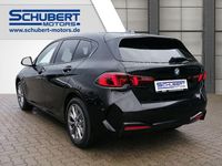 Neu BMW 116 122 PS (89 kW) 2026 Schwarz Kleinwagen