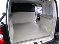Gebraucht Opel Combo Edition 102 PS (75 kW) 2022 Jade weiss Van / Kleinbus