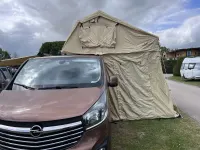 Gebraucht Opel Vivaro S 145 PS (106 kW) 2016 Braun Van / Kleinbus