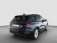 Gebraucht Audi Q6 e-tron Ambiente 185 kW (252 PS) 2025 Plasmablau SUV
