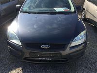 Gebraucht Ford Focus Trend 101 PS (74 kW) 2007 Grau Kombi