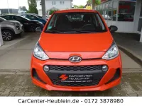 Gebraucht Hyundai i10 Classic 67 PS (49 kW) 2019 Rot Kleinwagen