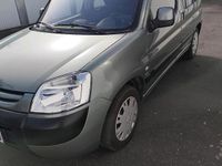 Gebraucht Peugeot Partner 90 PS (66 kW) 2003 Grün Van / Kleinbus