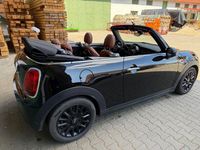 Gebraucht Mini Cooper 136 PS (100 kW) 2019 Schwarz Kleinwagen