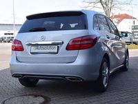 Gebraucht Mercedes B200 136 PS (100 kW) 2015 Silber Van / Kleinbus