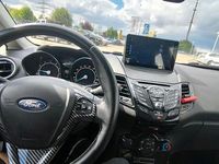 Gebraucht Ford Fiesta 140 PS (102 kW) 2016 Grau Limousine