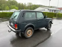 Gebraucht Lada niva 83 PS (61 kW) 2018 Grün SUV