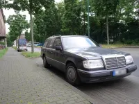 Gebraucht Mercedes E230 132 PS (97 kW) 1992 Andere farben Kombi