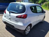 Gebraucht Mitsubishi Colt 75 PS (55 kW) 2011 Weiß Kleinwagen