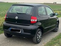 Second-hand VW Fox 55 CP (40 kW) 2006 Negru Hatchback