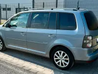 Gebraucht VW Touran 140 PS (102 kW) 2010 Grau Van / Kleinbus