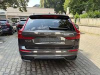 Gebraucht Volvo XC60 Plus 398 PS (292 kW) 2024 Platinum grey / metallic SUV