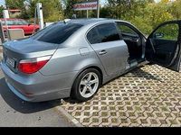Gebraucht BMW 520 177 PS (130 kW) 2004 Silber Limousine