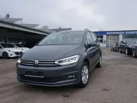 Gebraucht VW Touran Comfortline 122 PS (89 kW) 2024 Delfingrau metallic Van / Kleinbus