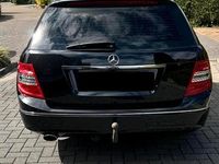 Gebraucht Mercedes C250 204 PS (150 kW) 2009 Schwarz Kombi