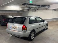 Gebraucht Mazda 323 Luxury 88 PS (64 kW) 1999 Silber Kleinwagen