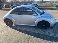 Gebraucht VW New Beetle 102 PS (75 kW) 2009 Reflexsilber metallic Kleinwagen