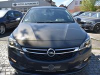 Używany Opel Astra Dynamic 136 KM (100 kW) 2016 Szary Sedan/Limuzyna
