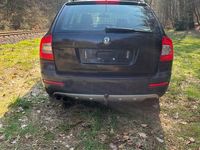 Gebraucht Skoda Octavia 140 PS (102 kW) 2013 Schwarz Kombi