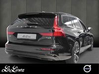 Gebraucht Volvo V60 Plus 349 PS (256 kW) 2025 Schwarz Kombi