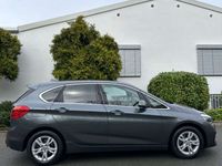 gebraucht BMW 220 Active Tourer i Advantage*KAMERA*GEPFLEGT*