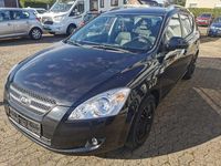 Gebraucht Kia Ceed 143 PS (105 kW) 2010 Schwarz Kleinwagen