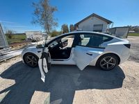 Usata Tesla Model 3 235 kW (320 CV) 2021 Bianco Berlina