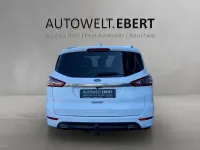 Gebraucht Ford S-MAX Titanium 190 PS (139 kW) 2020 Frostweiß Van / Kleinbus