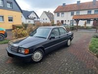 Gebraucht Mercedes 190 118 PS (86 kW) 1990 Grau Limousine