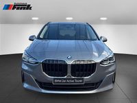 Neu BMW 225 136 PS (100 kW) 2025 Skyscraper grau metallic Van / Kleinbus