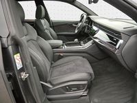 Gebraucht Audi Q8 S-Line 286 PS (210 kW) 2022 Daytonagrau perleffekt SUV