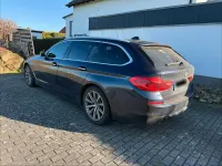 Gebraucht BMW 530 Sport Line 265 PS (194 kW) 2018 Blau Kombi