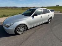 Gebraucht BMW 525 197 PS (144 kW) 2009 Grau Limousine