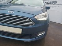 Gebraucht Ford C-MAX Titanium 125 PS (91 kW) 2019 Blau Van / Kleinbus