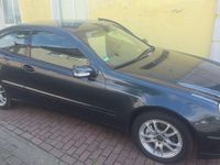 Gebraucht Mercedes C180 163 PS (119 kW) 2003 Blau Coupé