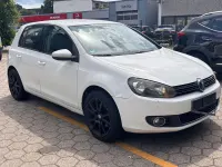 Gebraucht VW Golf VI 122 PS (89 kW) 2010 Weiß Kleinwagen
