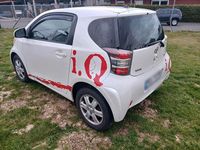Gebraucht Toyota iQ 68 PS (50 kW) 2010 Kleinwagen