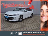 Gebraucht VW Passat IQ Drive 150 PS (110 kW) 2024 Weiß (pure white) Kombi